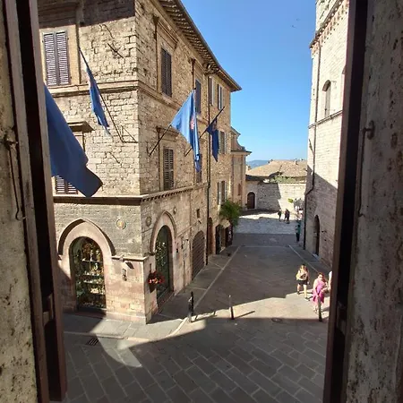 Mazzini 3 Apartamento Assisi